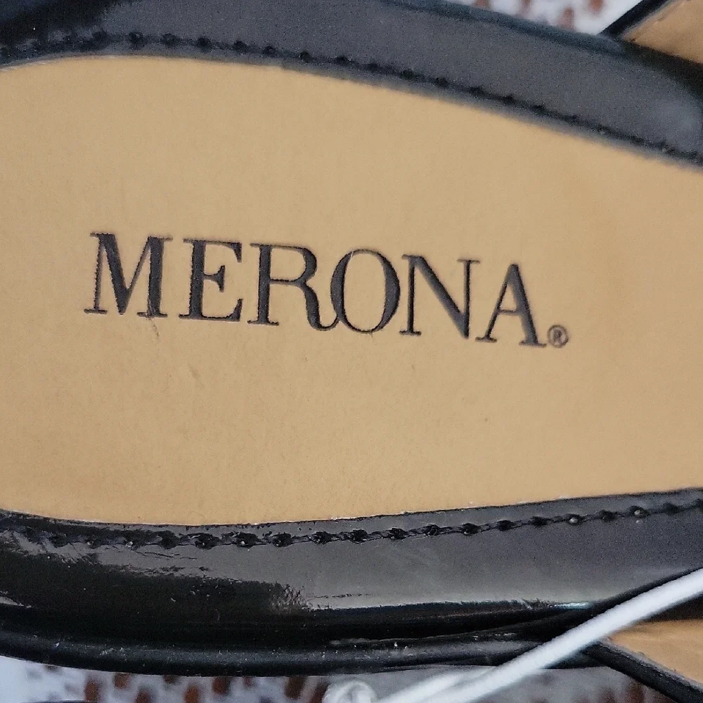**NEW** MERONA Black 2 1/4